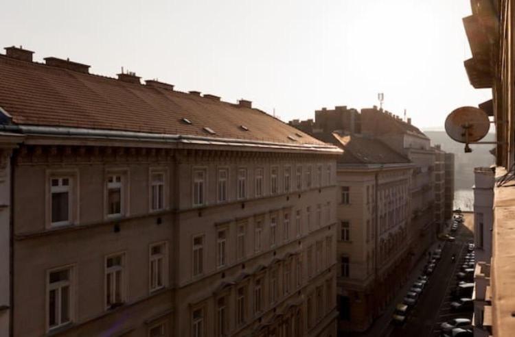 Classical Studio Apartment Budapest Bagian luar foto
