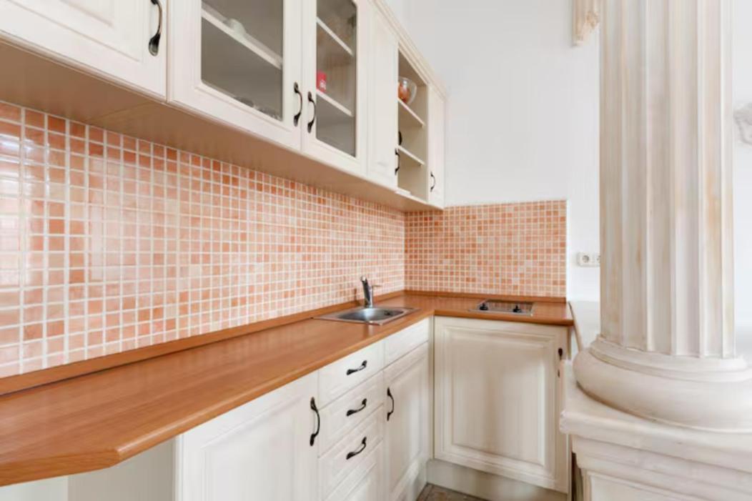Classical Studio Apartment Budapest Bagian luar foto